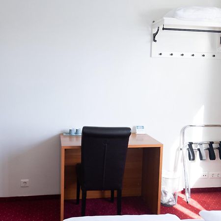 Hotel Dalvik Luaran gambar
